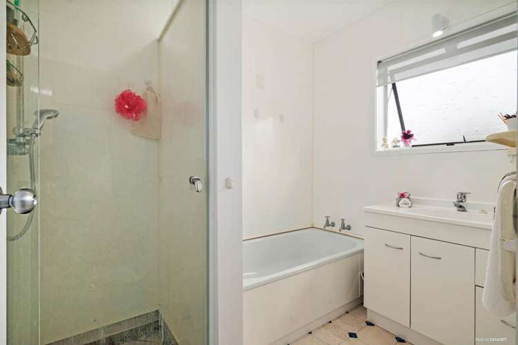 1/14 Tallington Crescent Torbay_12