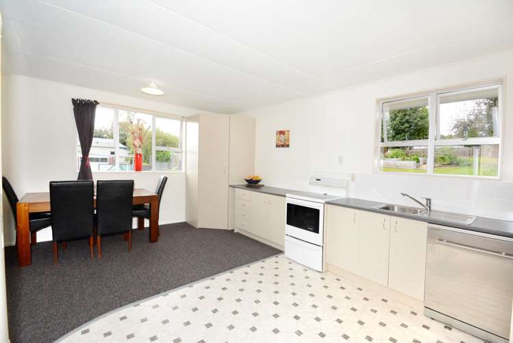 38 Irvine Street Lawrence_6