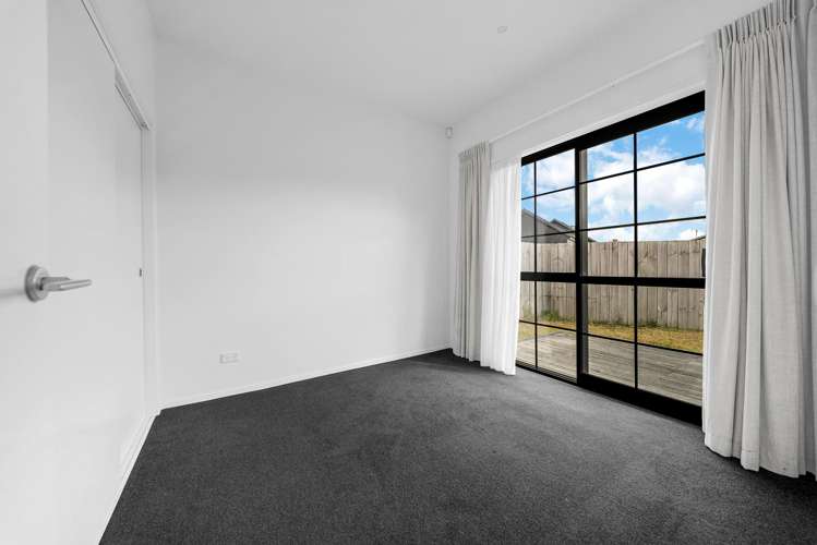 10 Poutawa Lane Clarks Beach_18