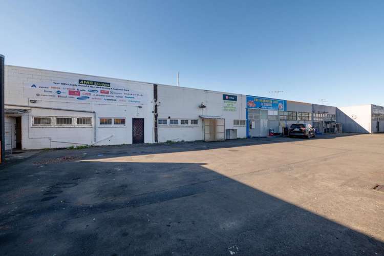 20 The Town Center Turangi_21