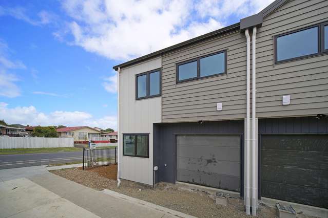 New Build Townhouse on Mangere