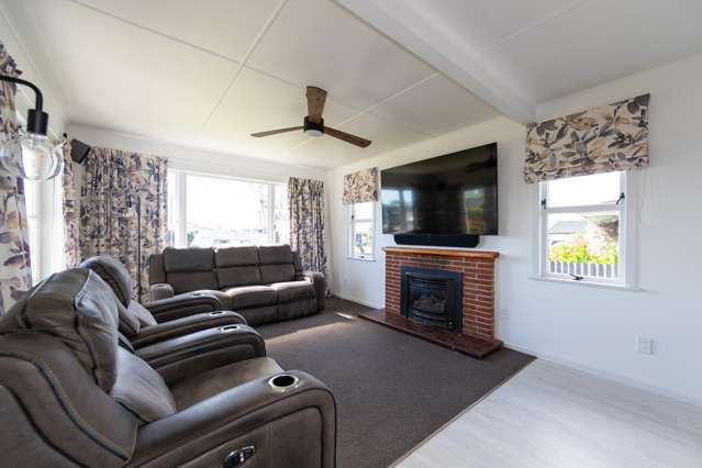17 Folkestone Drive Flaxmere_3