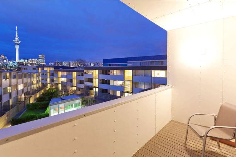 20a Fisher-Point Drive Auckland Central_9