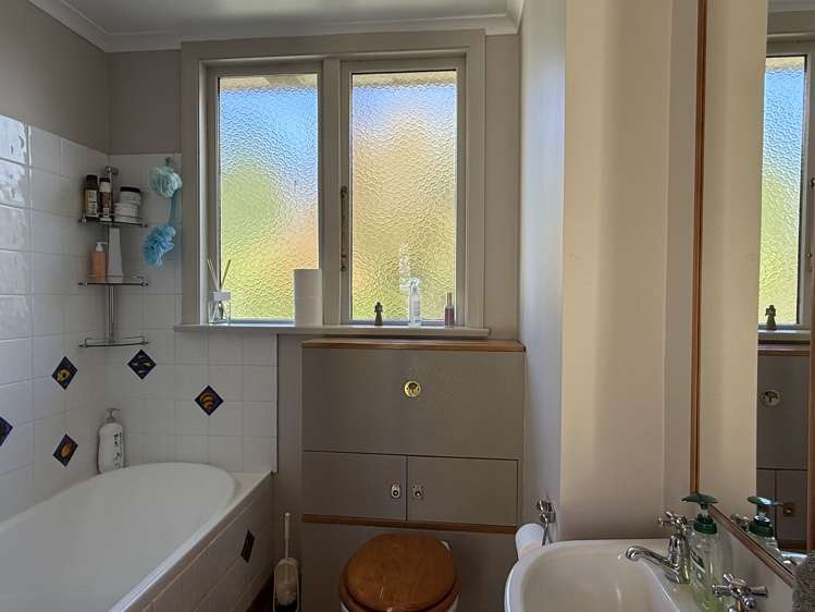 68 Allan Road Otautau_6