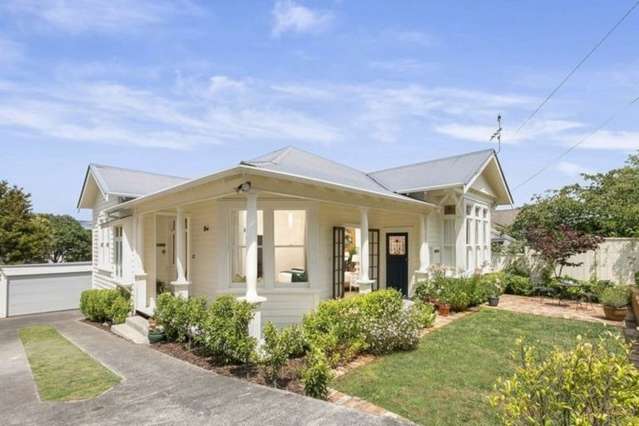 Upmarket Home in Mount Eden