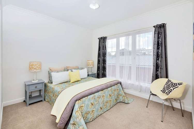 7 Griffen Park Road Mount Roskill_12