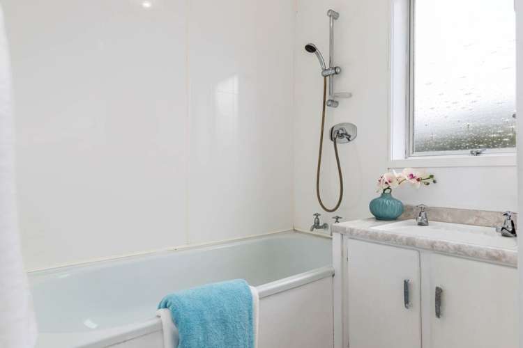 2/85 Mount Smart Road Onehunga_9