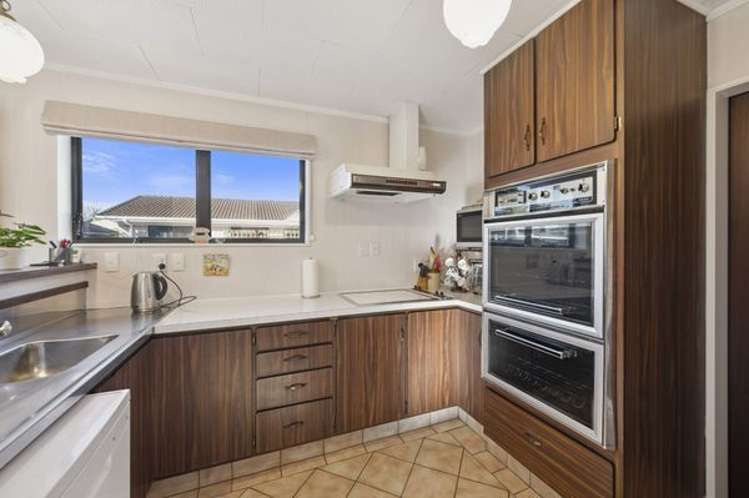 152A Ranolf Street Glenholme_10