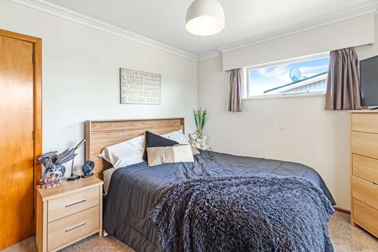 650 Queen Street East Levin_10