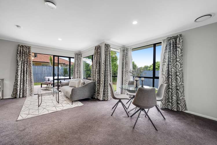 8 Feeny Crescent East Tamaki_10