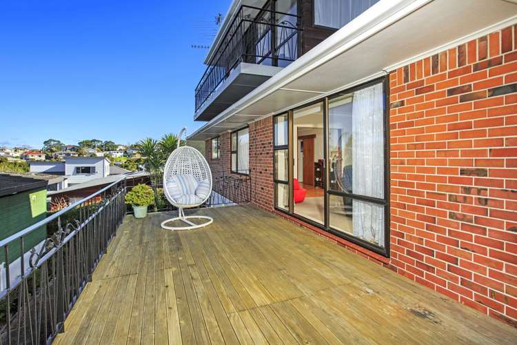 24 Martin Crescent Northcote_12