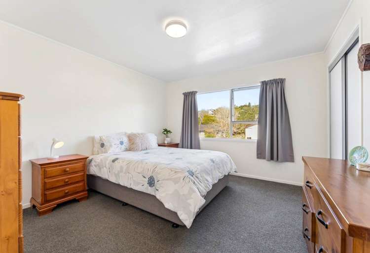 42 Trias Road Totara Vale_6