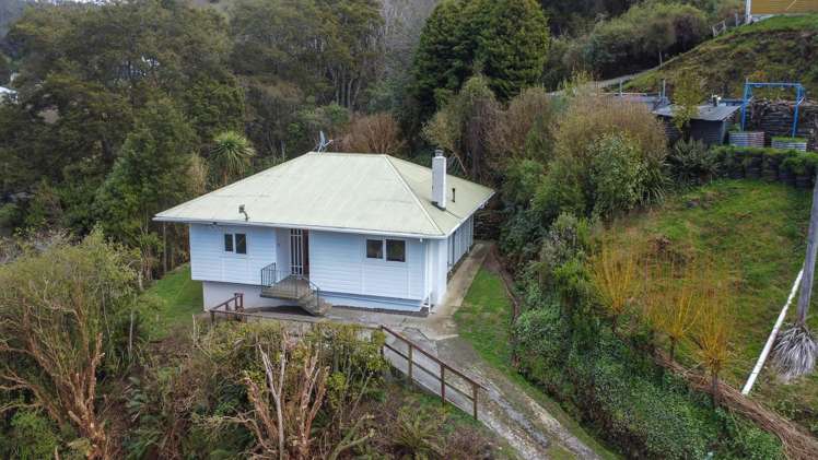 11 Morepork Lane_4