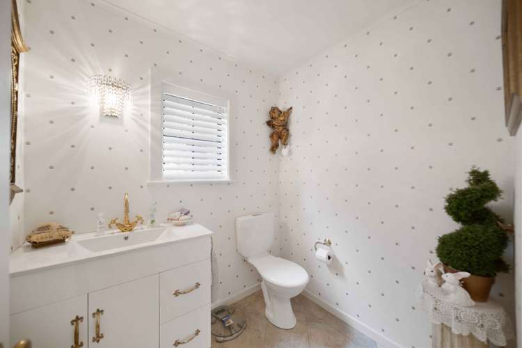 16 Len Garlick Place Pahurehure_27