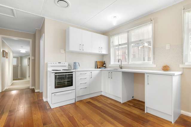 86 Rua Avenue Waitarere Beach_2