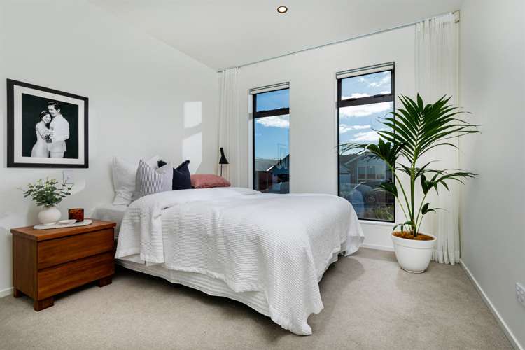 8 Betsy Lane Wainui_8