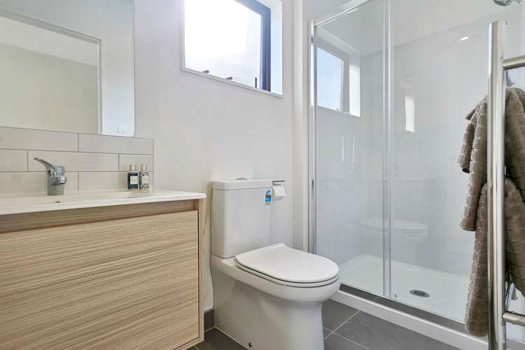 68 Tukari Lane Mangere Bridge_7