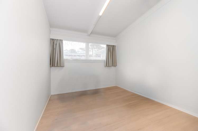 27 Boyce Avenue Mount Roskill_7