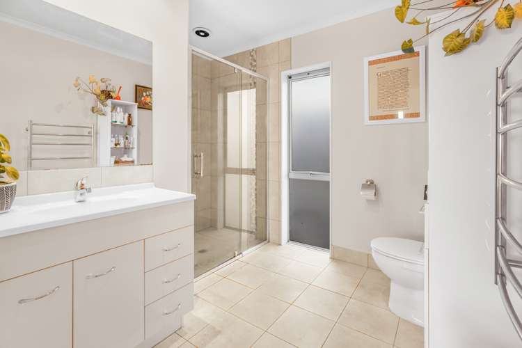 368 Old School Road Ngahinapouri_12