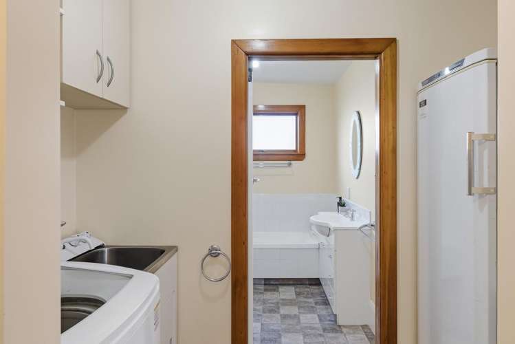 111 Roker Street Somerfield_12