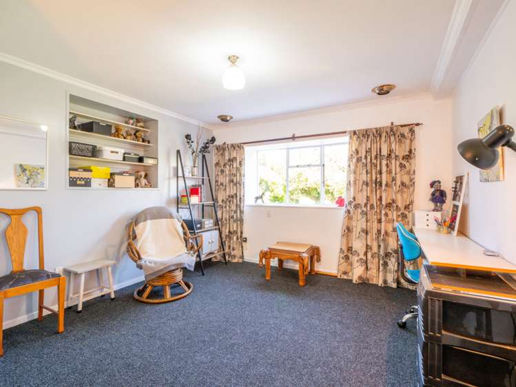 2 Estuary Crescent Fairfield_11