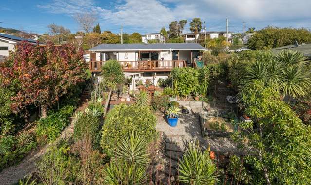 Private Oasis in Atawhai - Ideal Family Living