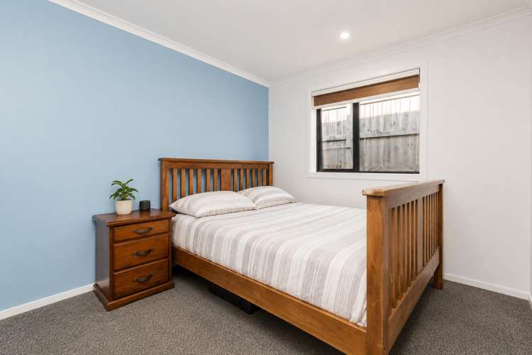 6 Heke Lane Glenview_9