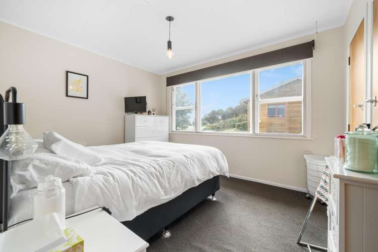 24 Omapere Street Waitangirua_8