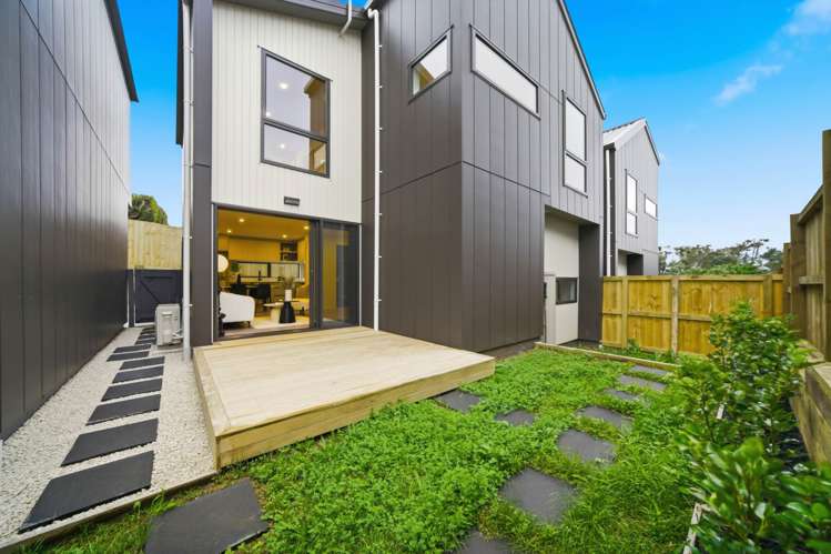 10E Neptune Avenue_0