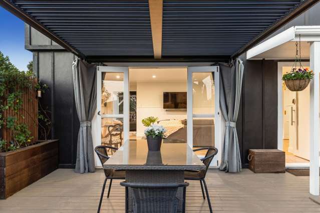 2/15 Lynn Road Bayview_1