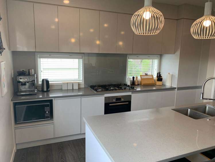 7 Discovery Drive Gulf Harbour_19