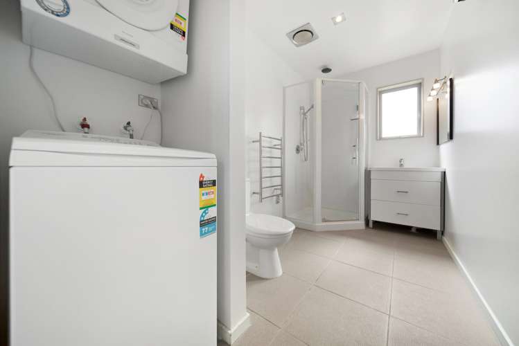 1 Alice Burn Drive Luggate_21