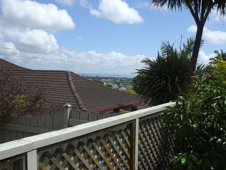 4 Tadley Court Goodwood Heights_12