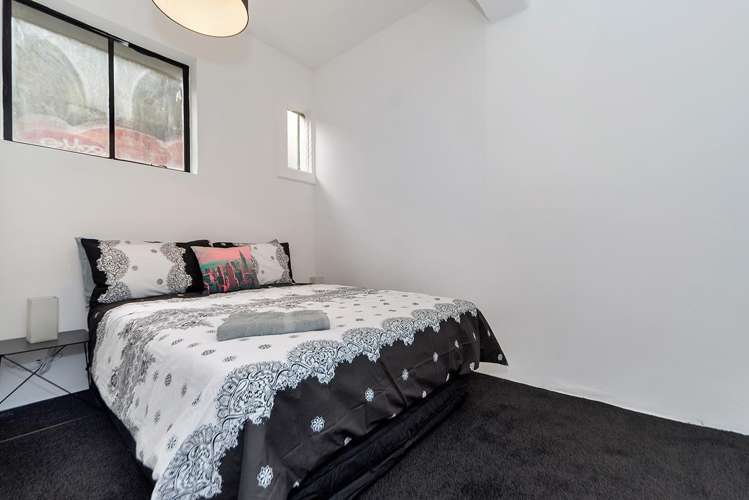 LES/183 Karangahape Road Auckland Central_10