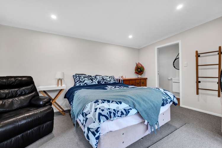 73 Ihaia Road Opunake_21