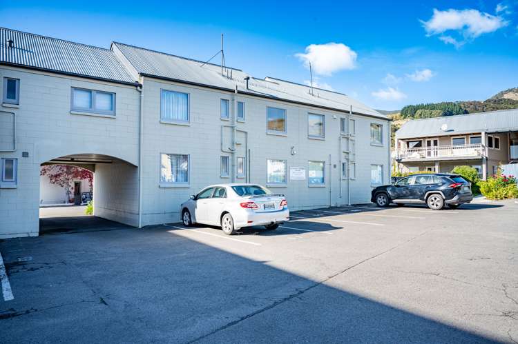 2e Church Street Akaroa_28