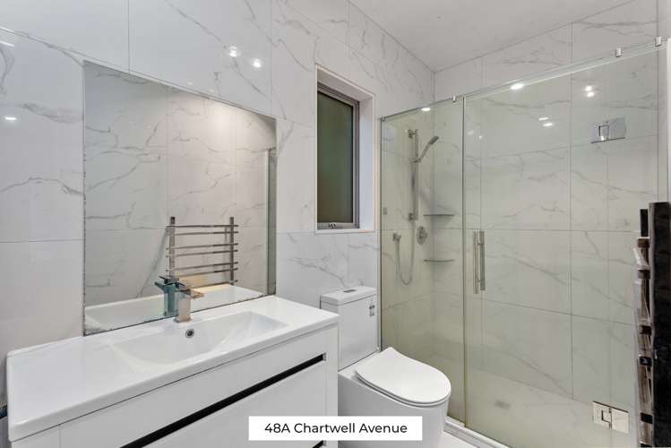 48 and 48A Chartwell Avenue Glenfield_27