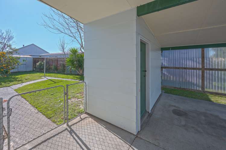 5 Duckworth Crescent Greenmeadows_12