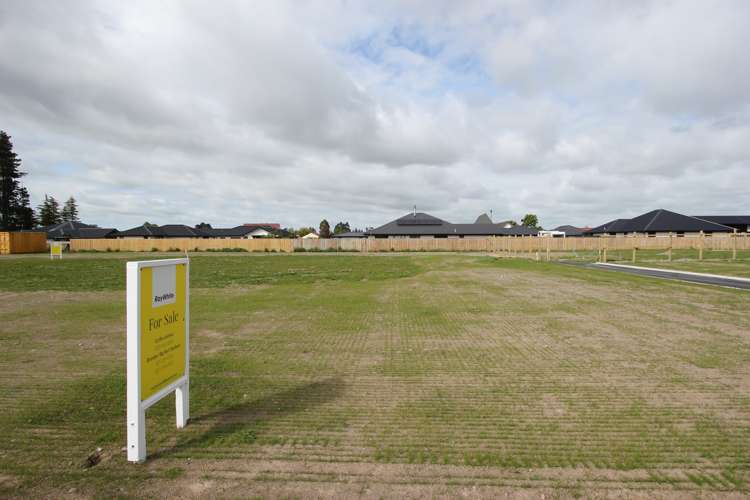 Lot 6/20 Legends Lane_0
