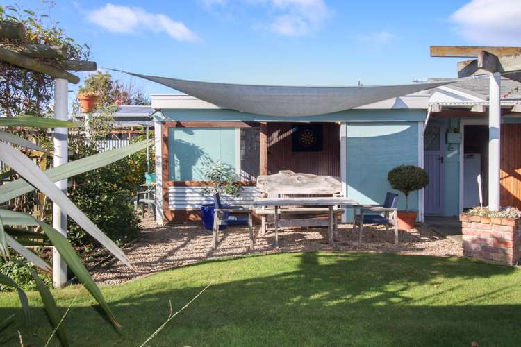 137 Georges Drive Napier South_16