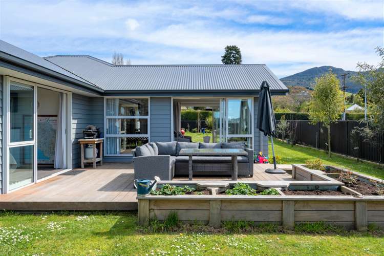 111 Stevenson Avenue Sawyers Bay_25