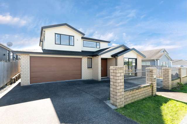 56 Taikura Avenue Red Beach_2