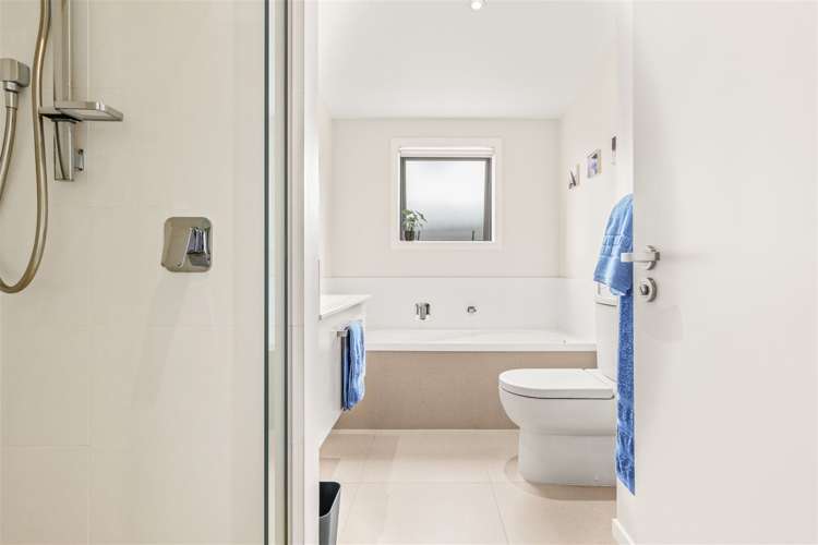 16a Wharf Road Te Atatu Peninsula_16