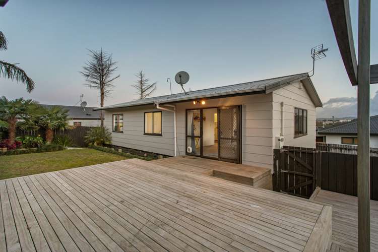 2/45 Taioma Crescent Te Atatu Peninsula_14