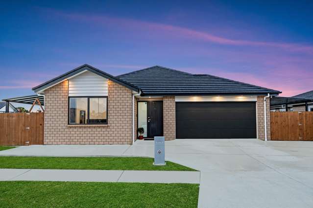 Twice the Comfort - 2 Master Bedrooms, 2 Lounges