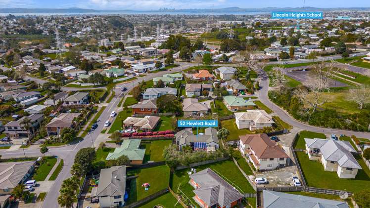 52 Hewlett Road Massey_27