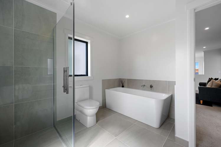 84 Maanihi Drive Rototuna North_15