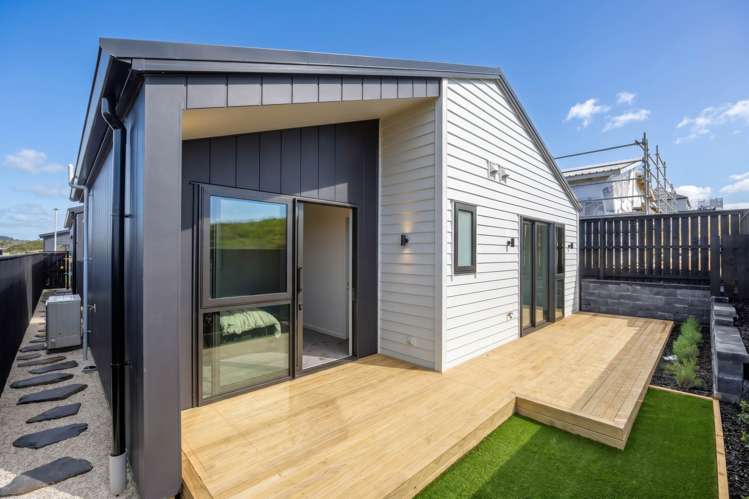 84 Huanui Drive Orewa_15