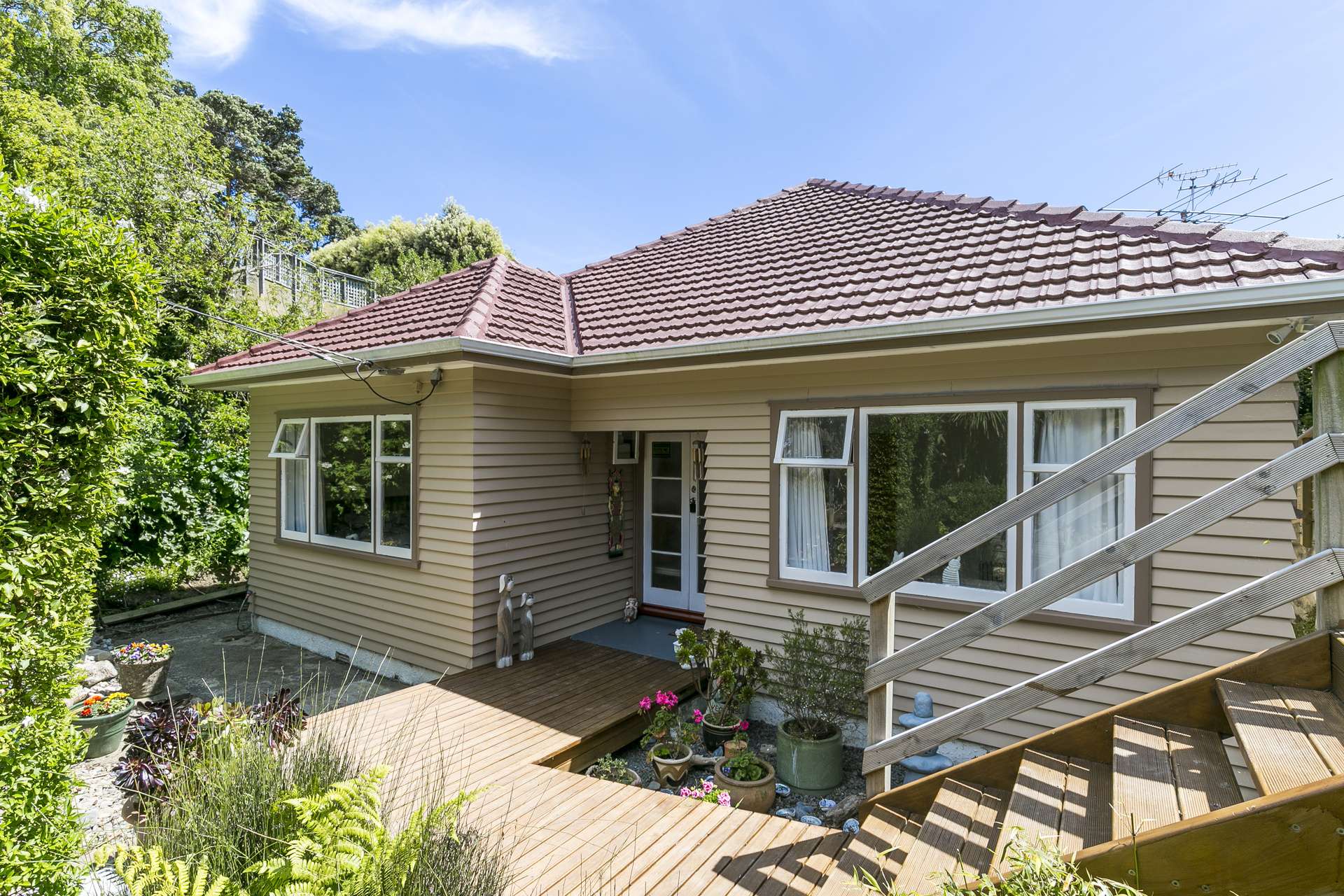 94 Melbourne Road Island Bay_0