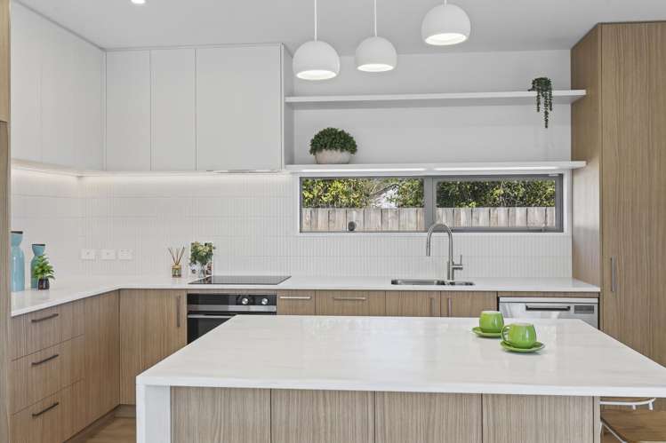 3/27 Harris Crescent_1